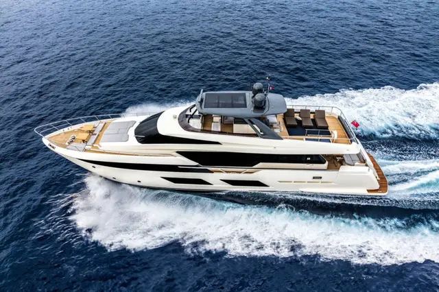 Ferretti 920 — Saint Tropez Yacht Rental, Saint-Tropez