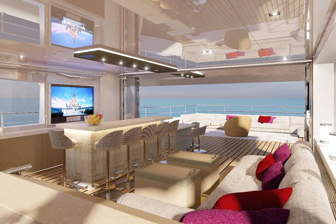 Majesty 100, salon — Saint Tropez Yacht Rental, Saint-Tropez. Majesty 100 — 32m