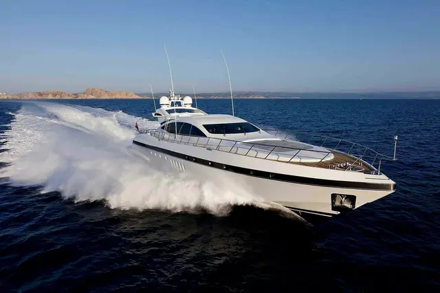 Mangusta 92 — Saint Tropez Yacht Rental, Saint-Tropez