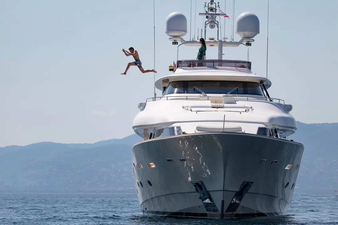 Navetta 33, cabine principale — Saint Tropez Yacht Rental, Saint-Tropez. Navetta 33 — 33m