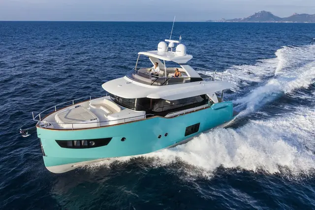 Navetta 58 — Saint Tropez Yacht Rental, Saint-Tropez