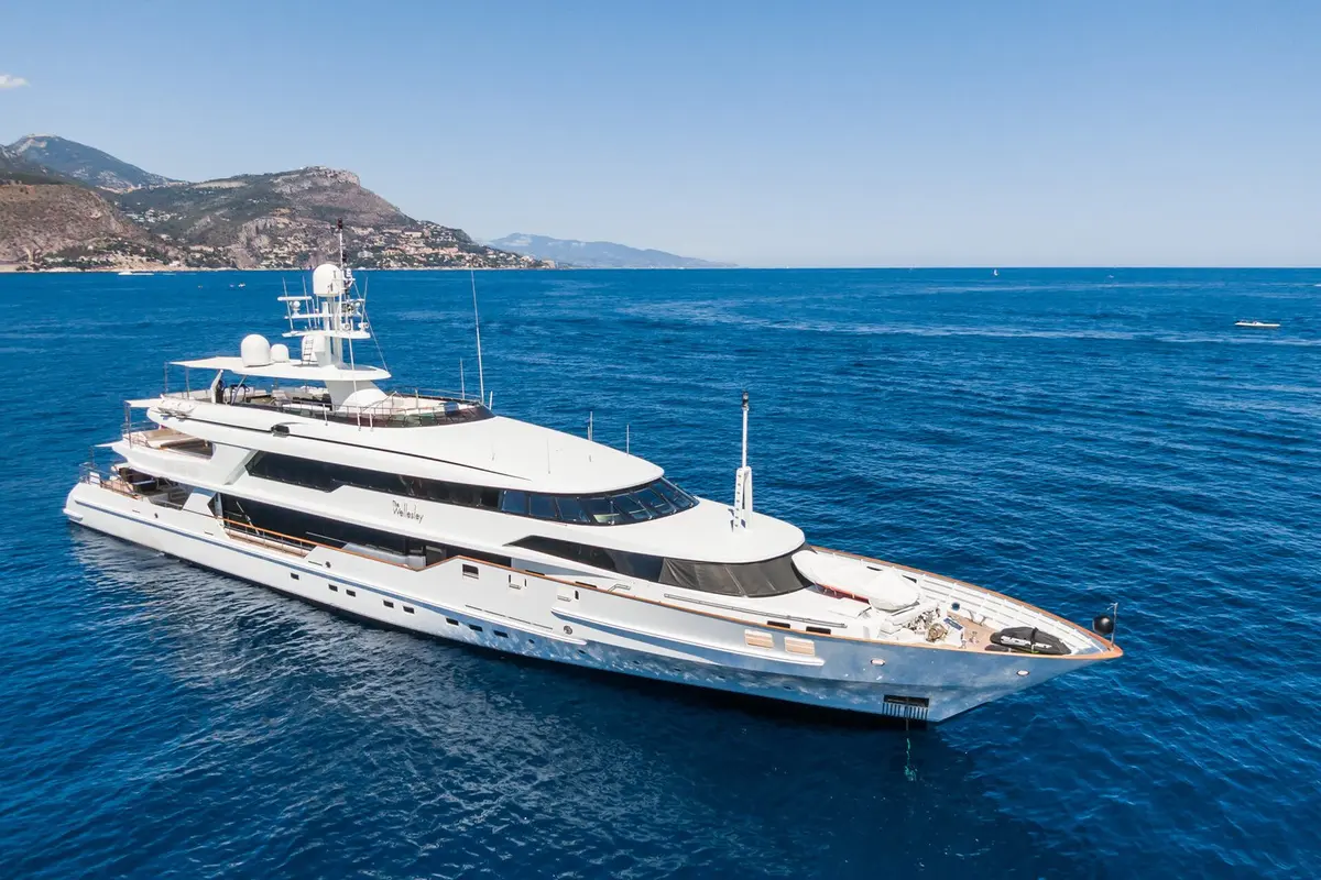 The Wellesley — Saint Tropez Yacht Rental, Saint-Tropez. The Wellesley — 56m