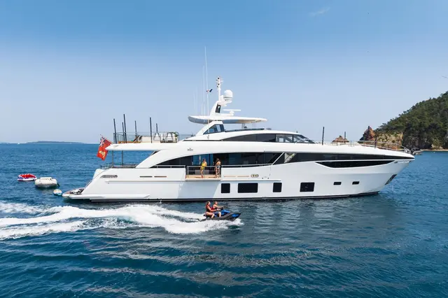 Princess 35M — Saint Tropez Yacht Rental, Saint-Tropez