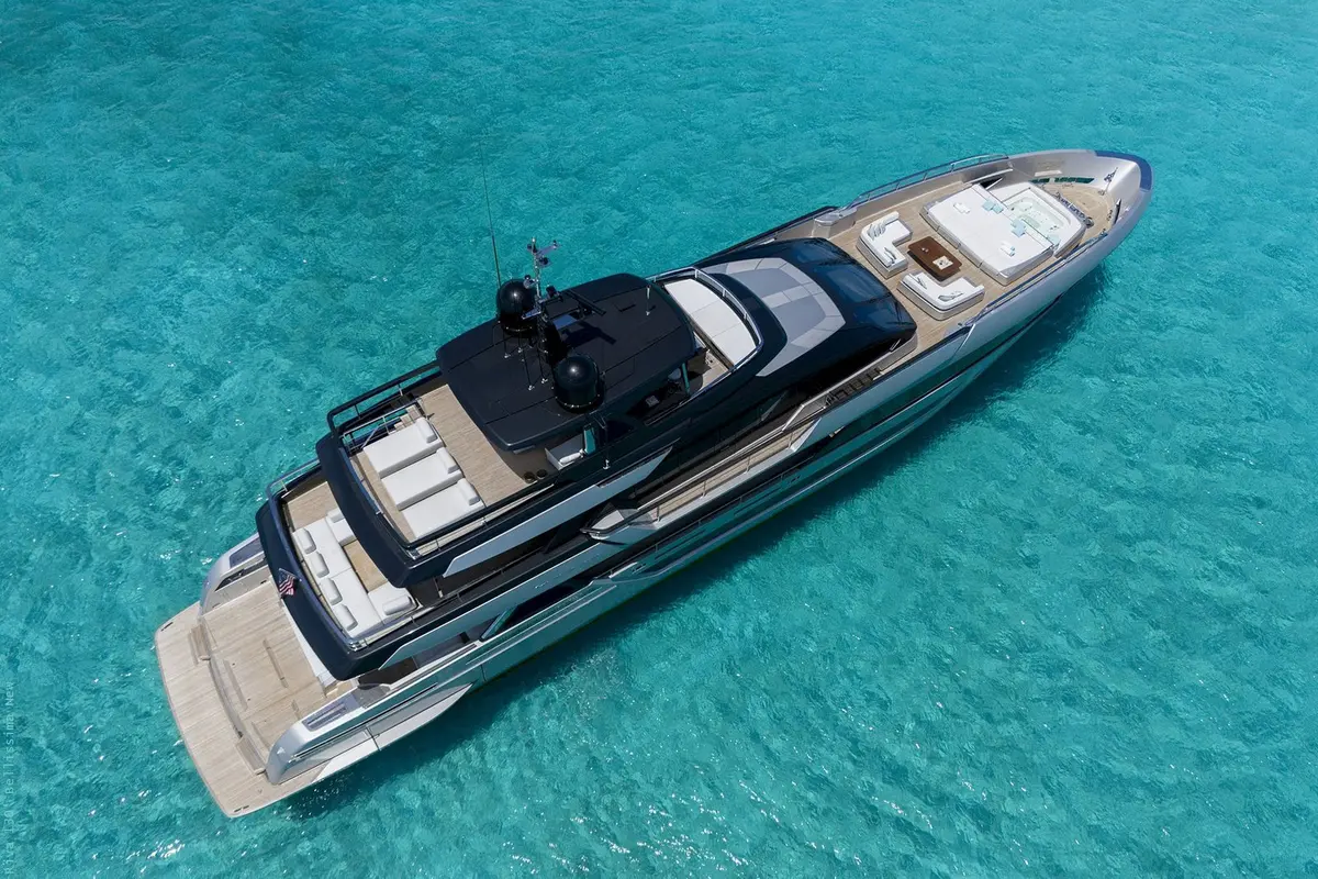 Riva 130, extérieur — Saint Tropez Yacht Rental, Saint-Tropez. Riva 130 — 40m