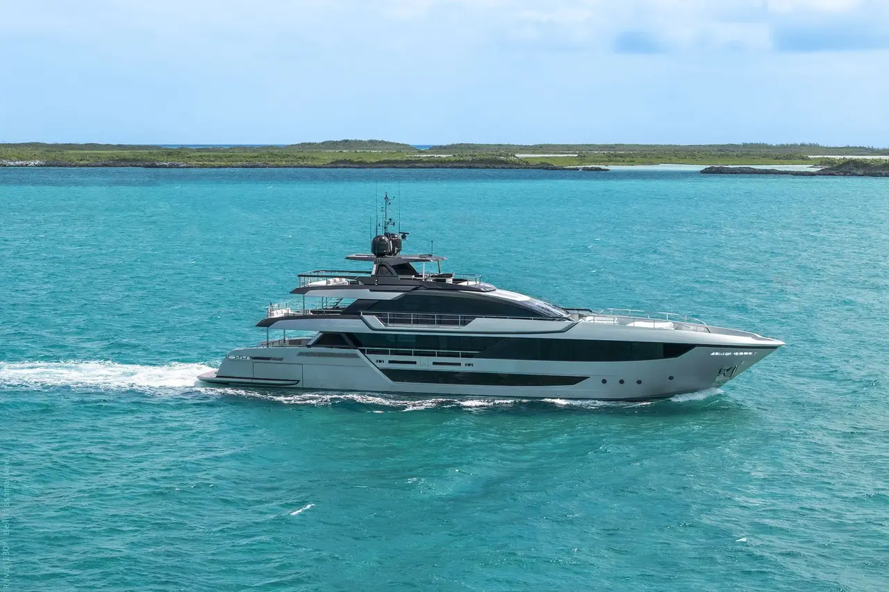 Riva 130, salon — Saint Tropez Yacht Rental, Saint-Tropez. Riva 130 — 40m