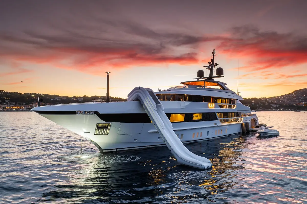 RMF, extérieur — Saint Tropez Yacht Rental, Saint-Tropez. RMF — 52m