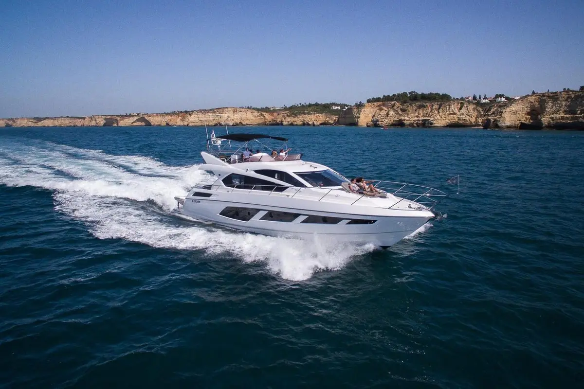 Manhattan 65 — Saint Tropez Yacht Rental, Saint-Tropez. Manhattan 65 — 22m