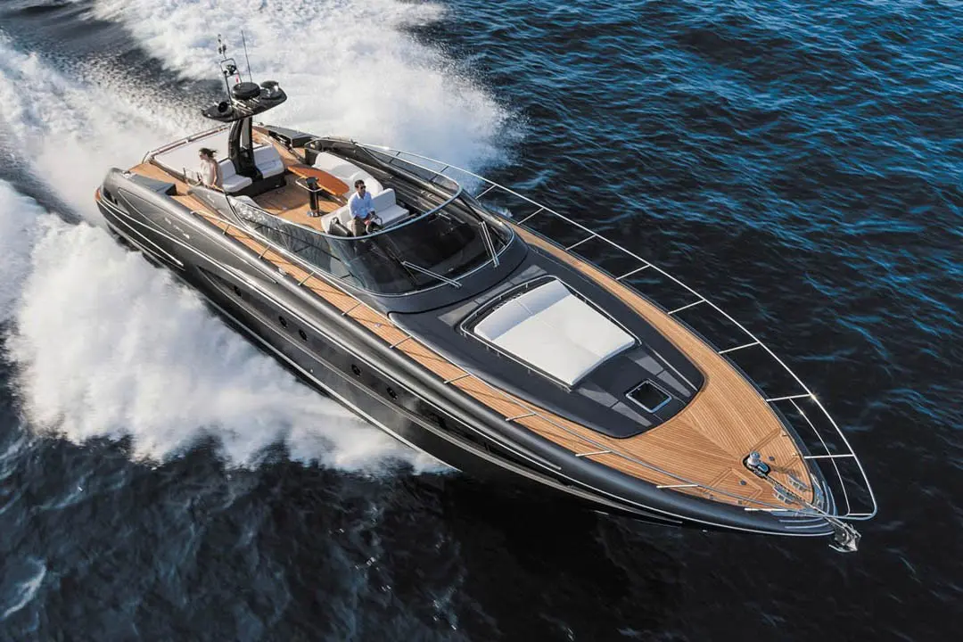 Virtus 63, extérieur — Saint Tropez Yacht Rental, Saint-Tropez. Virtus 63 — 19m