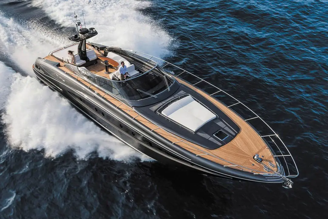 Virtus 63, extérieur — Saint Tropez Yacht Rental, Saint-Tropez. Virtus 63 — 19m
