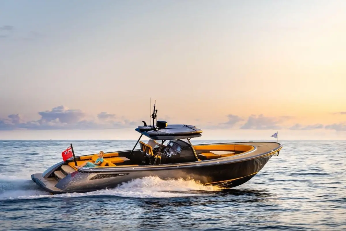 Wajer 38S — Saint Tropez Yacht Rental, Saint-Tropez. Wajer 38S — 11m