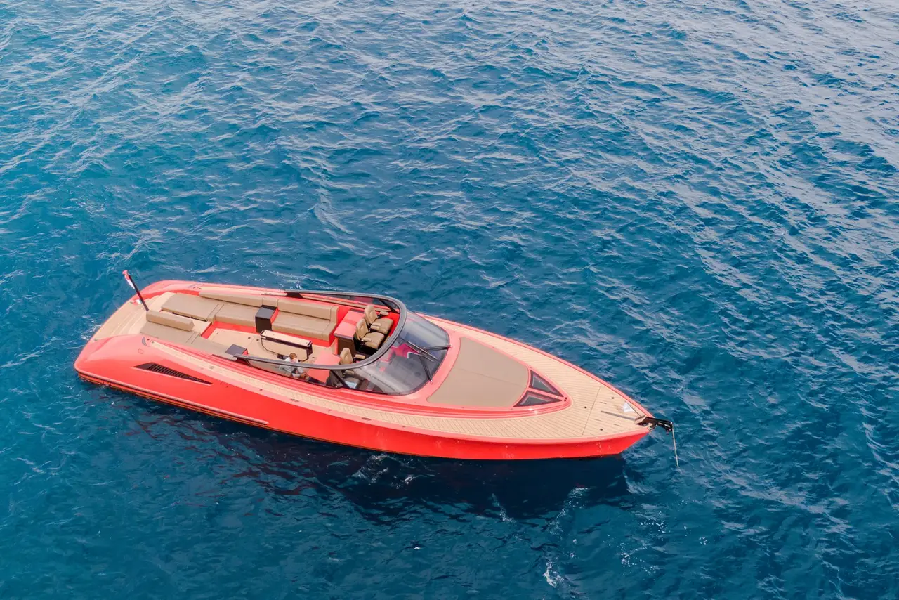 Wajer 55, salon — Saint Tropez Yacht Rental, Saint-Tropez. Wajer 55 — 16m