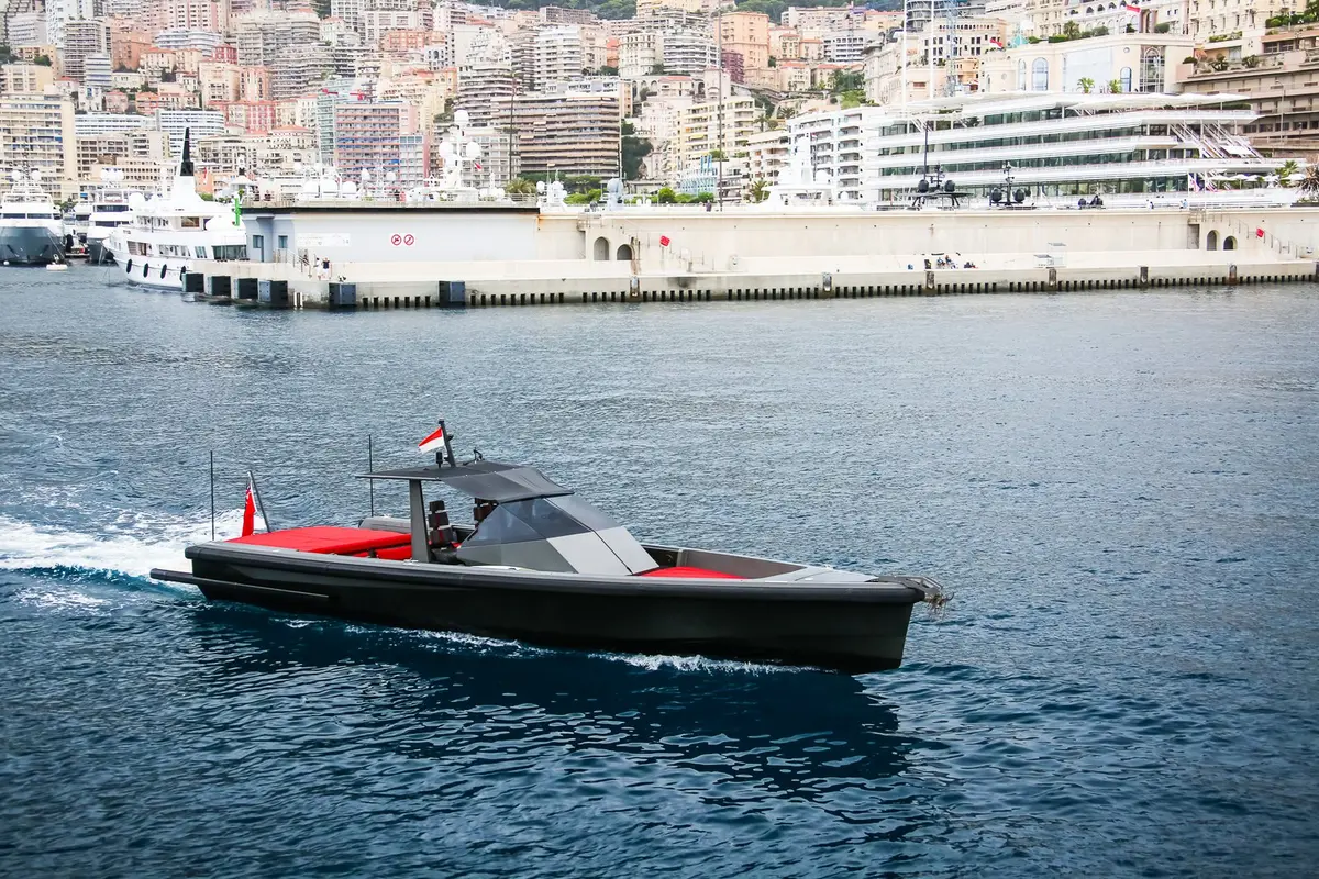 Wally 45, extérieur — Saint Tropez Yacht Rental, Saint-Tropez. Wally 45 — 13m